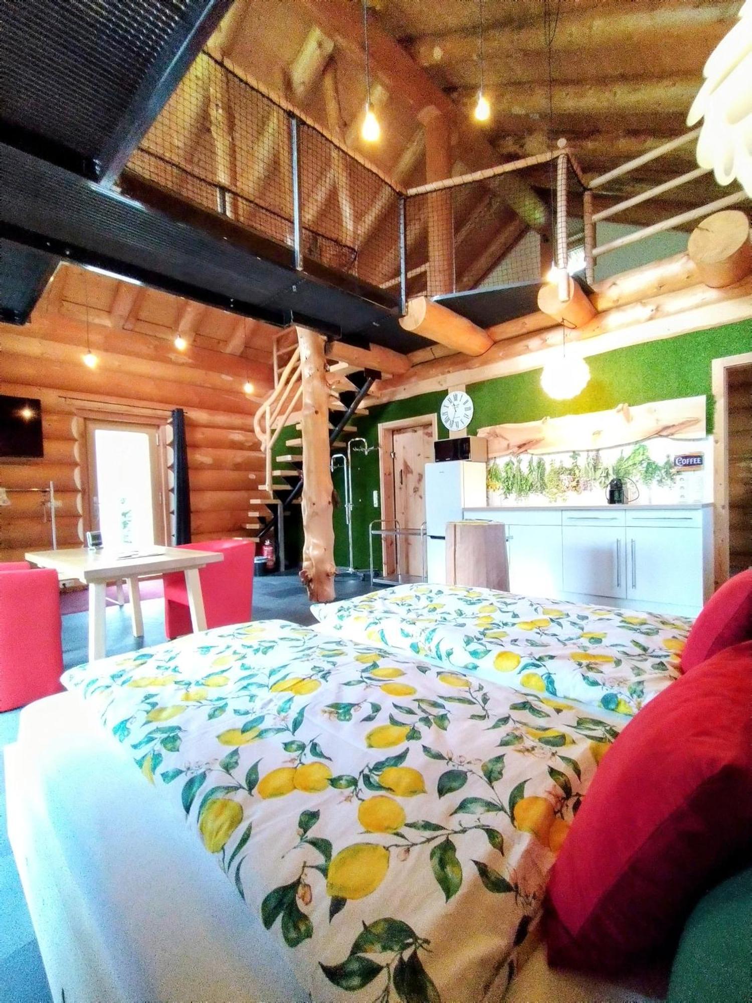 Chalet Helen Deluxe Zimmer (Adults Only) باد غويسرن المظهر الخارجي الصورة